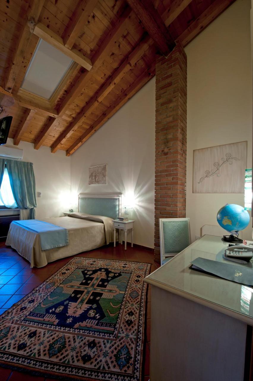 Resort La Mola Sommacampagna Ngoại thất bức ảnh