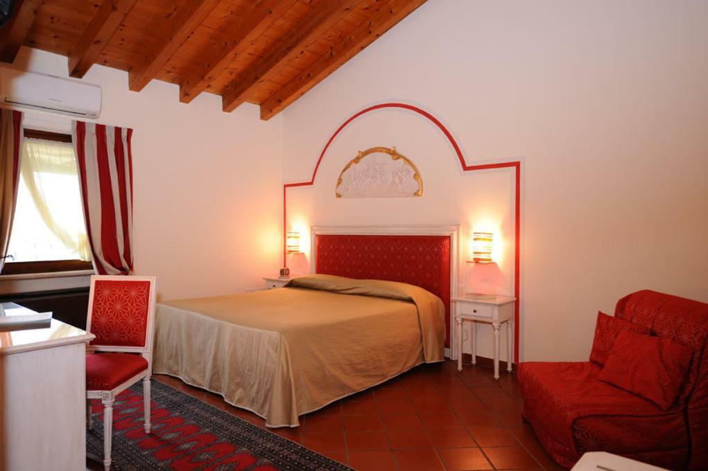 Resort La Mola Sommacampagna Ngoại thất bức ảnh